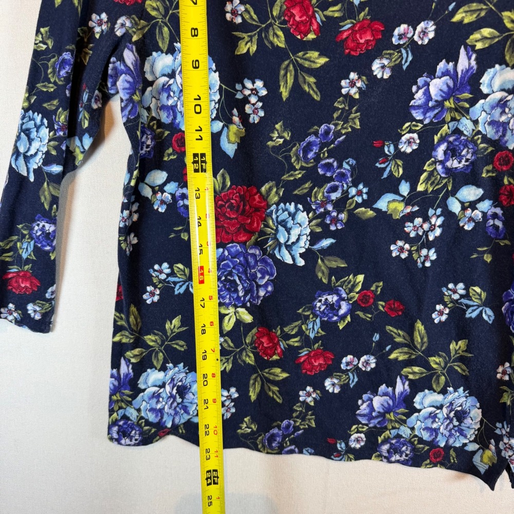 Talbots Womens Medium Navy Blue Floral Print‎ 3/4 Sleeve Boat Neck Cotton Top - Picture 5 of 7